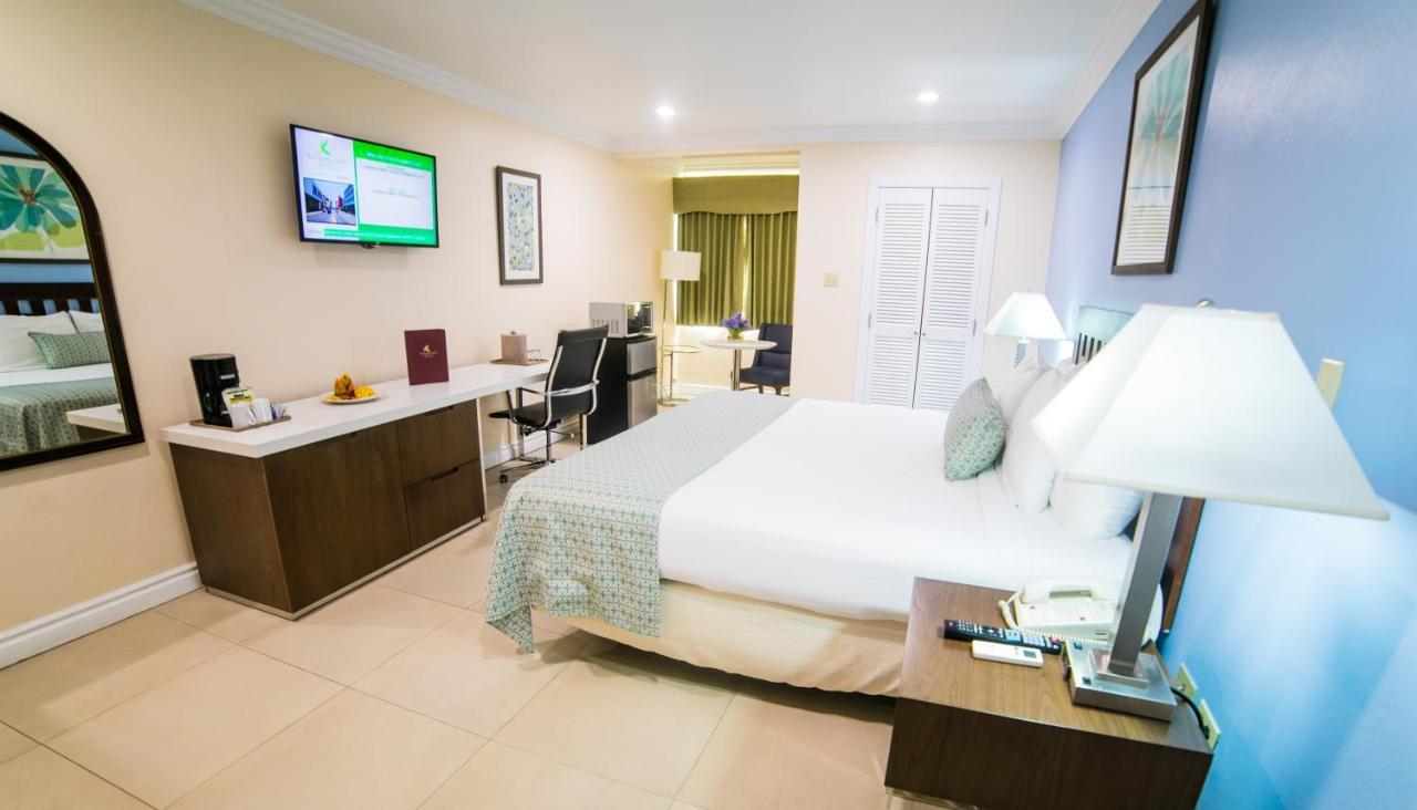 The Knutsford Court Hotel Kingston Dış mekan fotoğraf